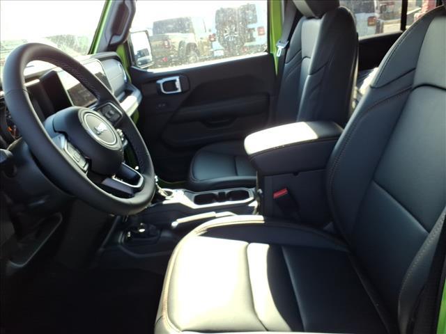 new 2025 Jeep Gladiator car, priced at $50,150