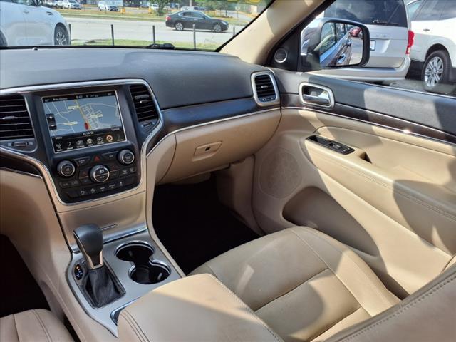 used 2017 Jeep Grand Cherokee car, priced at $15,881