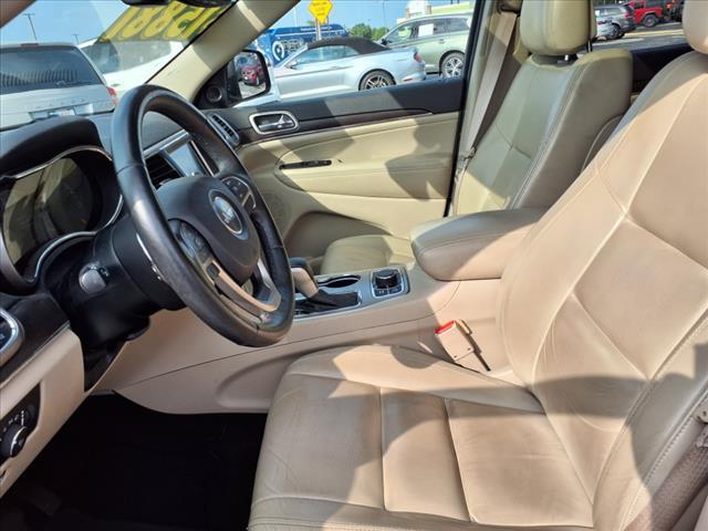 used 2017 Jeep Grand Cherokee car, priced at $15,881
