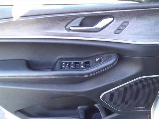 used 2022 Jeep Grand Cherokee car, priced at $31,881