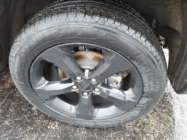 used 2024 Jeep Grand Cherokee car, priced at $36,381