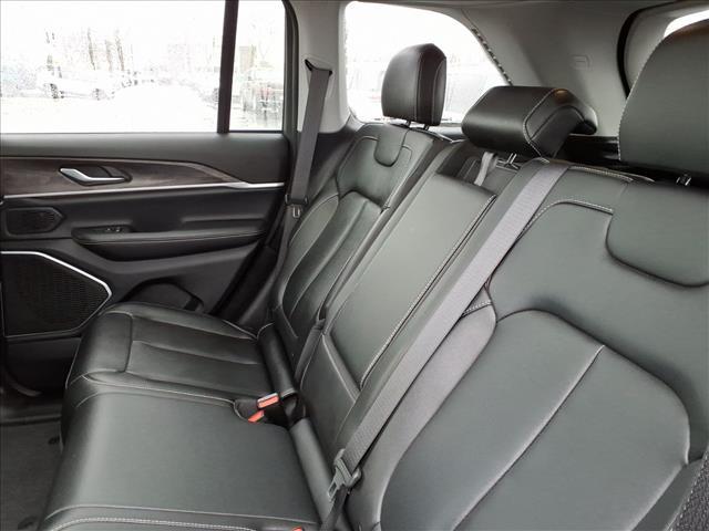 used 2024 Jeep Grand Cherokee car, priced at $36,381