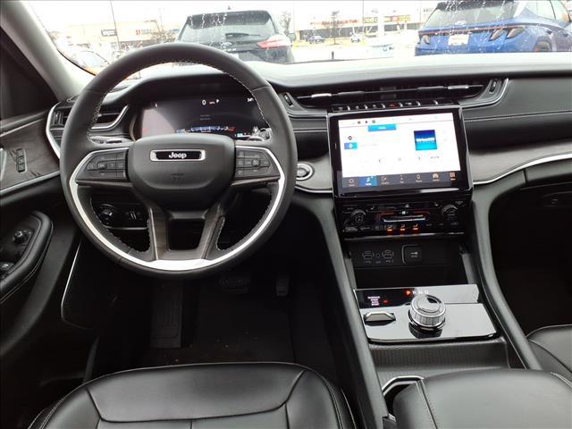 used 2024 Jeep Grand Cherokee car, priced at $36,381