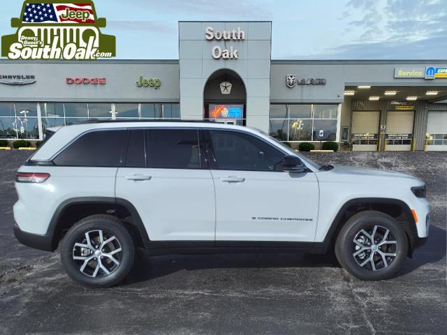 new 2025 Jeep Grand Cherokee car, priced at $44,294