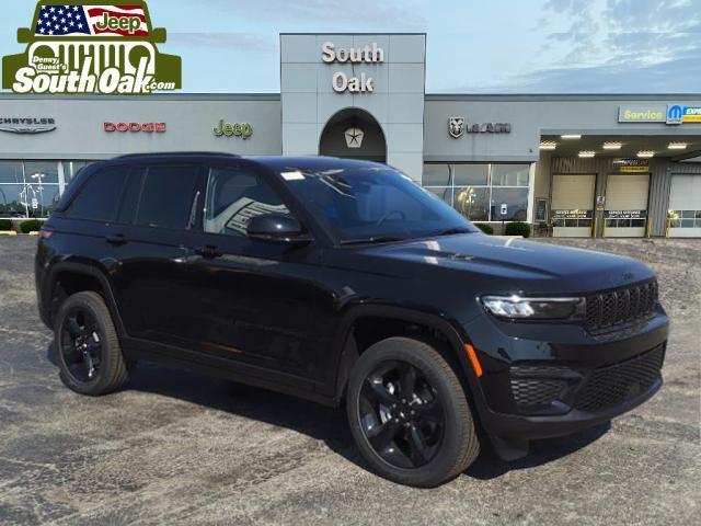 new 2025 Jeep Grand Cherokee car, priced at $41,912