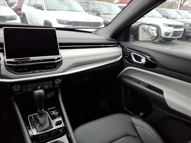 new 2026 Jeep Compass car, priced at $30,001