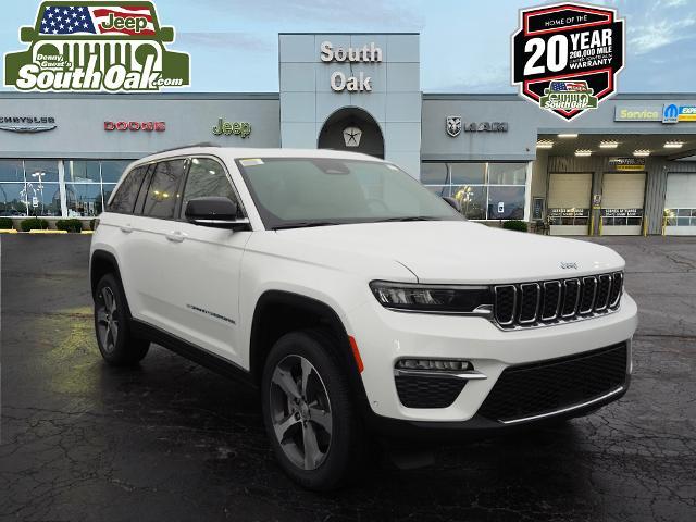 new 2022 Jeep Grand Cherokee 4xe car, priced at $54,991