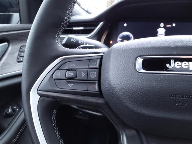 new 2025 Jeep Grand Cherokee L car, priced at $49,096