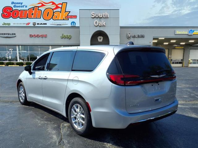 new 2026 Chrysler Pacifica car, priced at $43,655