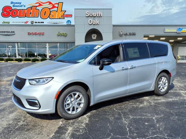 new 2026 Chrysler Pacifica car, priced at $43,655