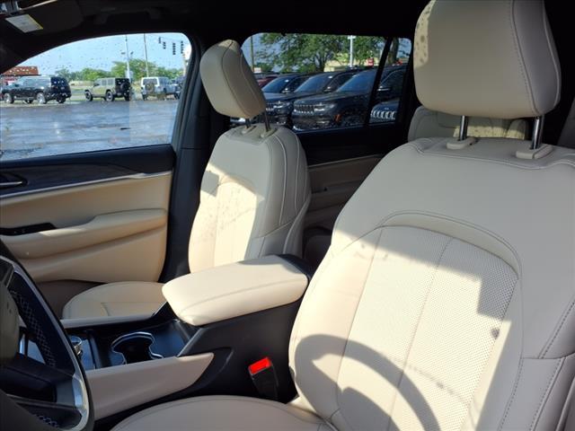 new 2025 Jeep Grand Cherokee L car, priced at $48,505