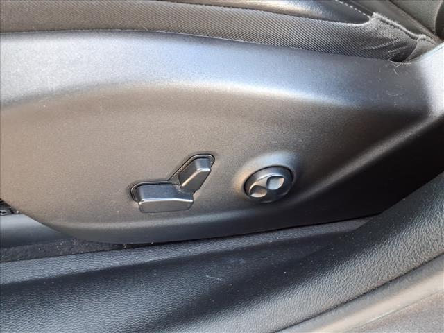 used 2020 Jeep Cherokee car, priced at $19,481