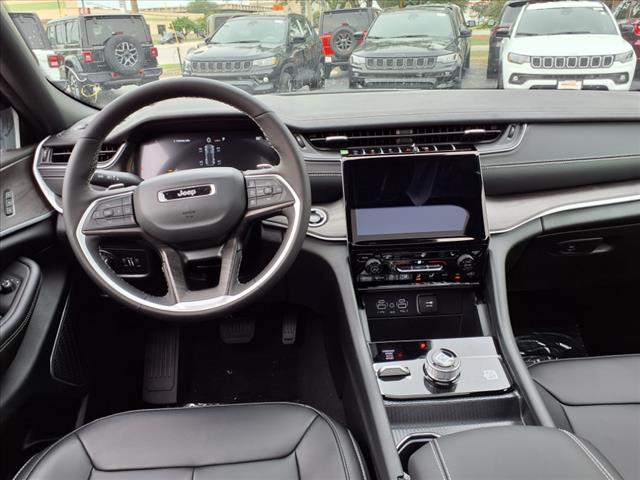 new 2025 Jeep Grand Cherokee car, priced at $48,524