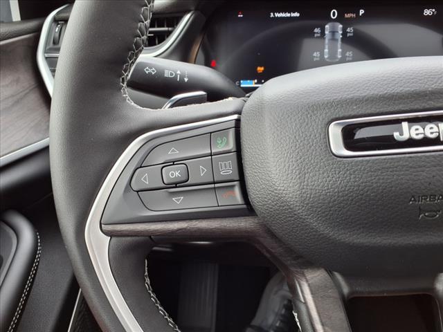 new 2025 Jeep Grand Cherokee car, priced at $48,524