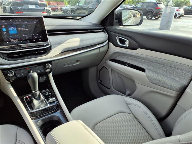used 2022 Jeep Compass car, priced at $18,881