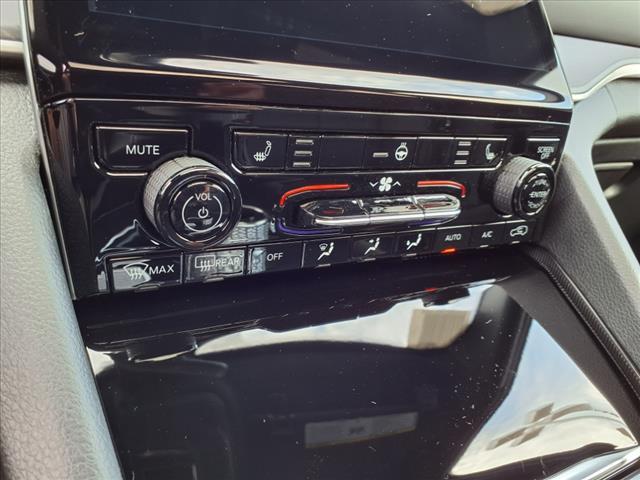 new 2025 Jeep Grand Cherokee L car, priced at $44,425