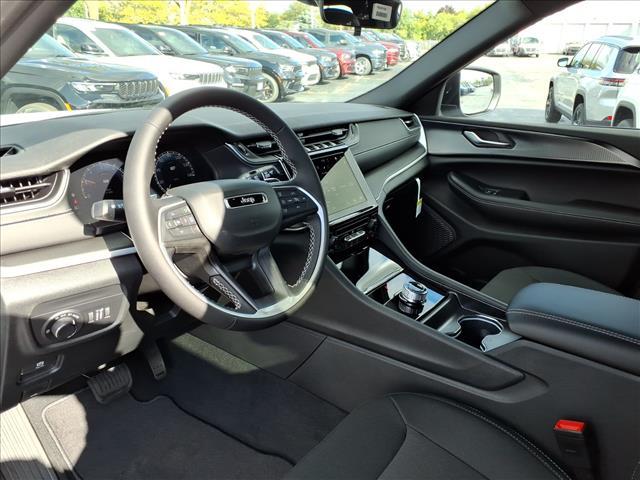 new 2025 Jeep Grand Cherokee L car, priced at $36,576
