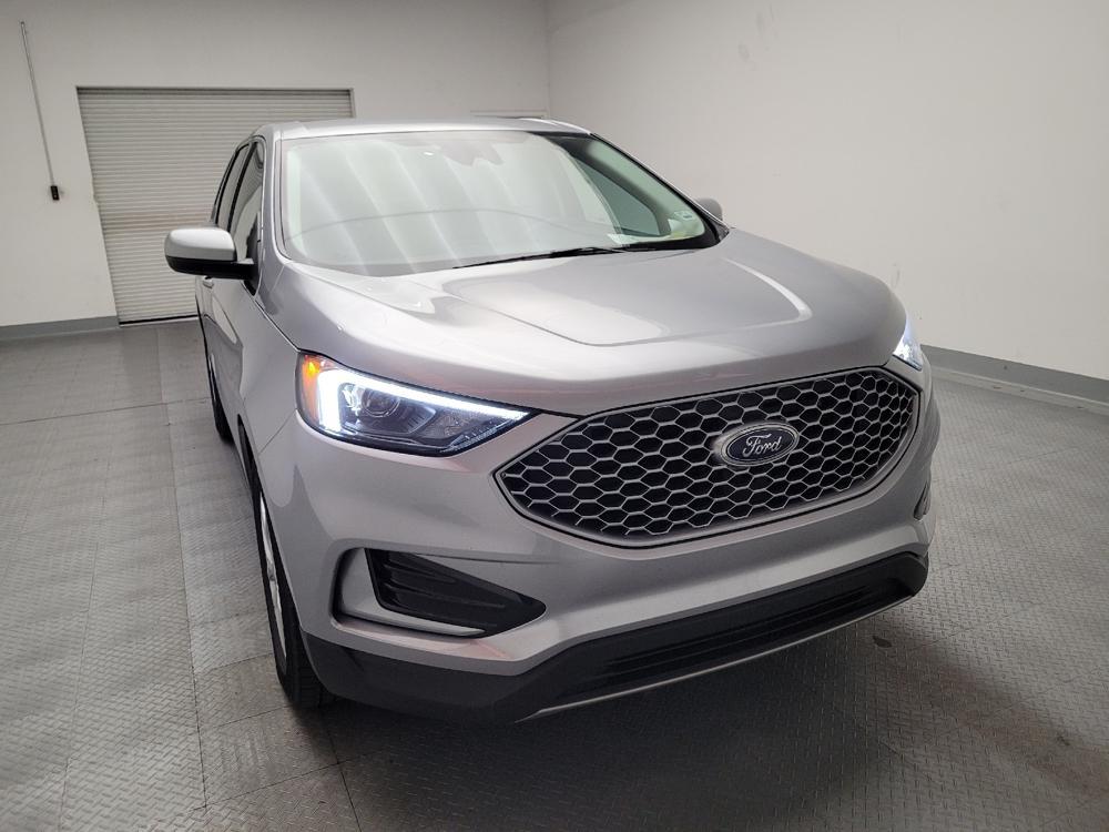 used 2024 Ford Edge car, priced at $24,195
