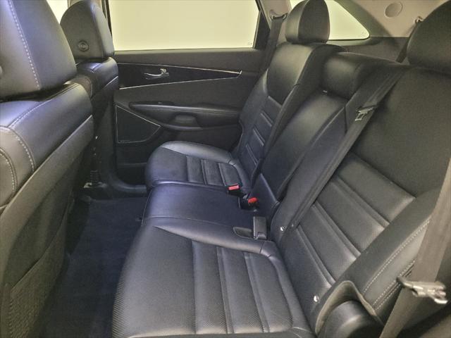 used 2020 Kia Sorento car, priced at $26,895