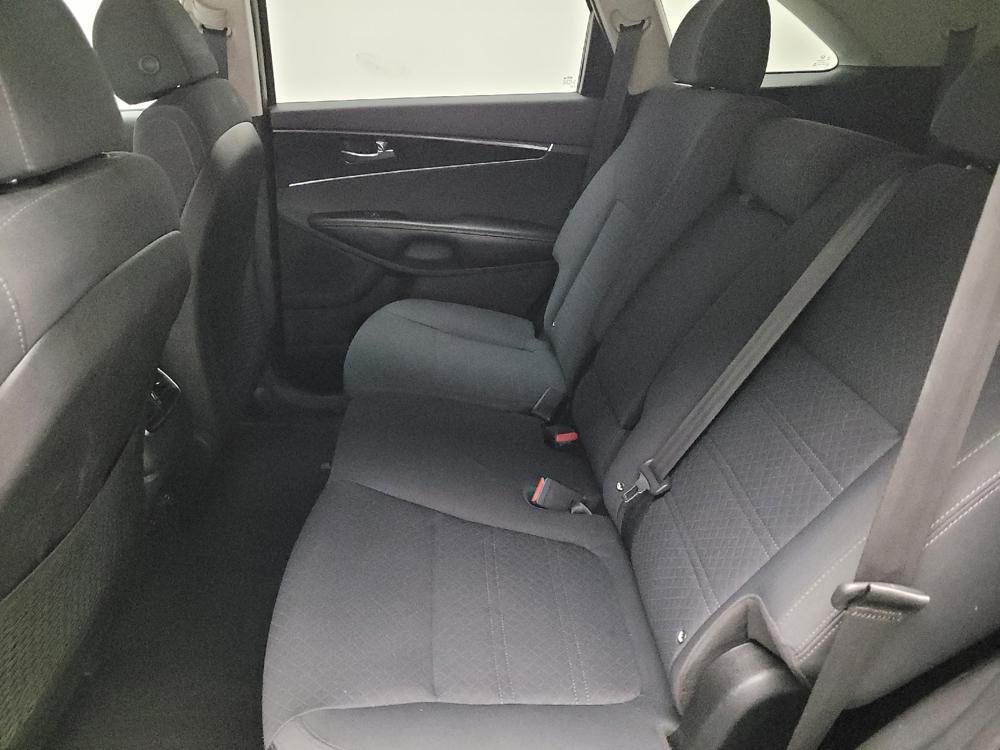 used 2018 Kia Sorento car, priced at $14,895