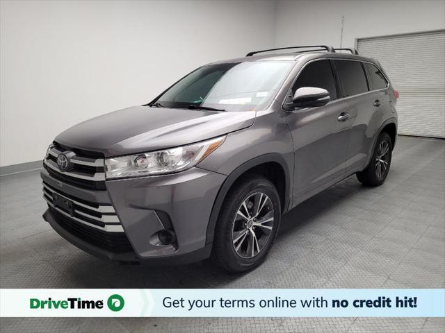 used 2018 Toyota Highlander car, priced at $22,395