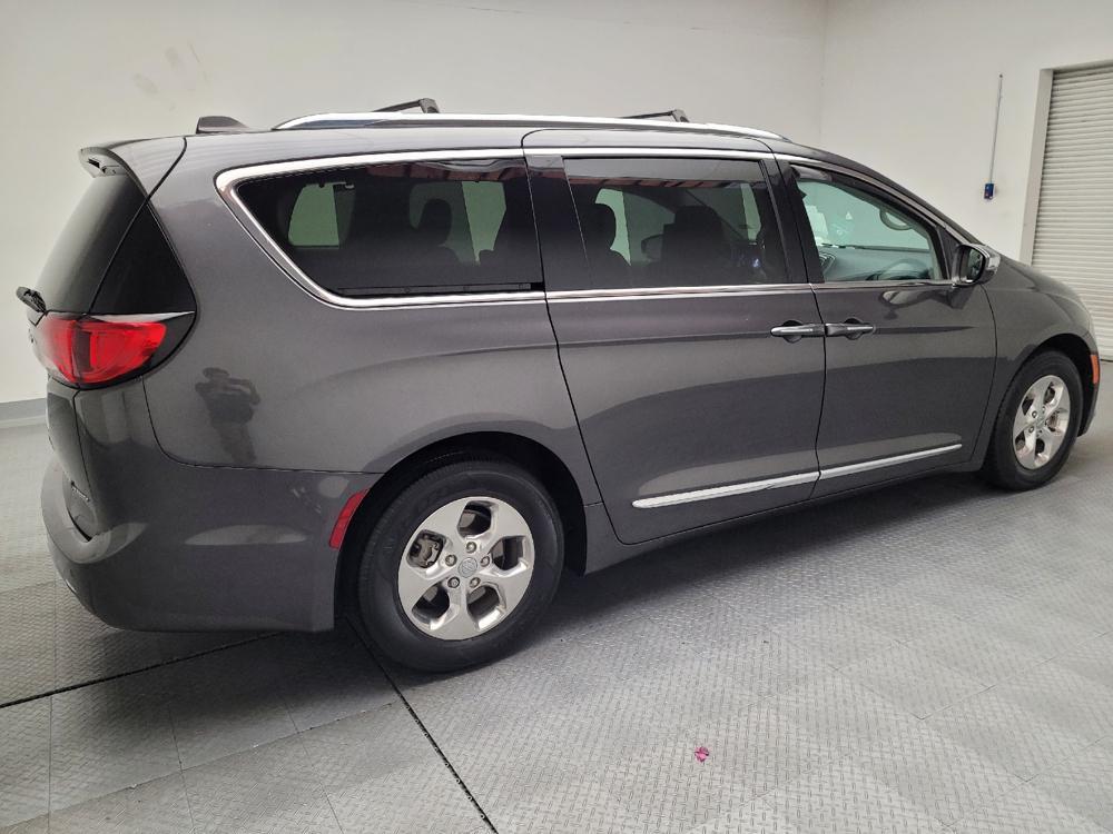 used 2018 Chrysler Pacifica Hybrid car, priced at $15,595