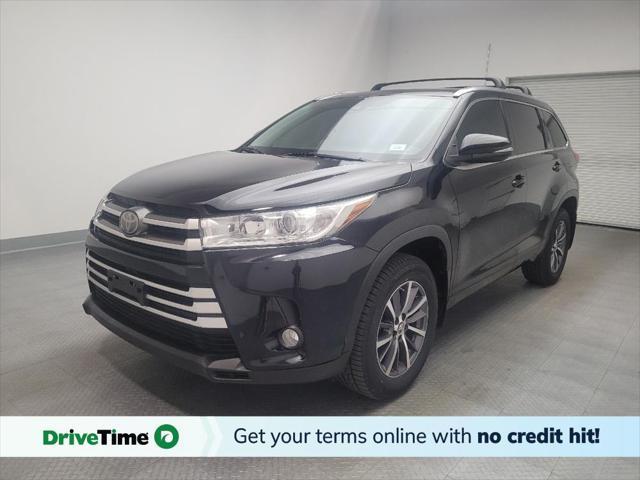 used 2017 Toyota Highlander car, priced at $23,495