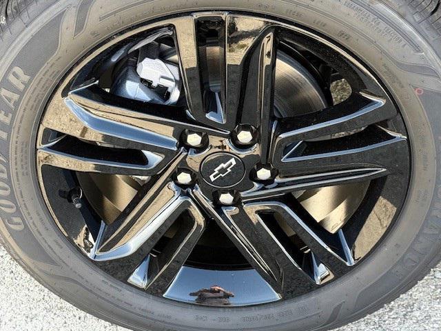 new 2026 Chevrolet Trax car, priced at $28,660