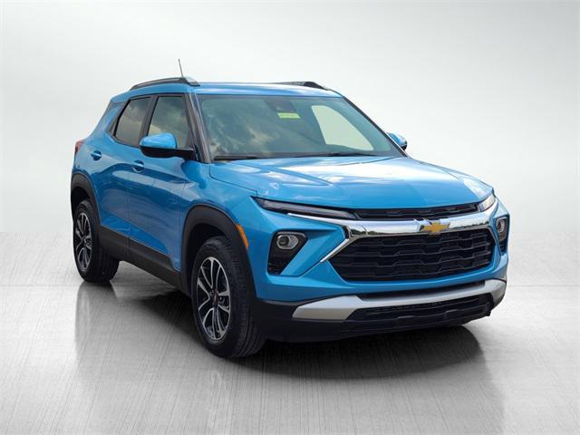 new 2025 Chevrolet TrailBlazer car, priced at $26,600