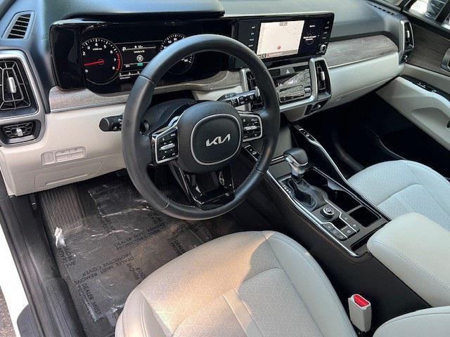 used 2023 Kia Sorento car, priced at $29,987