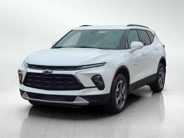 new 2025 Chevrolet Blazer car, priced at $38,610