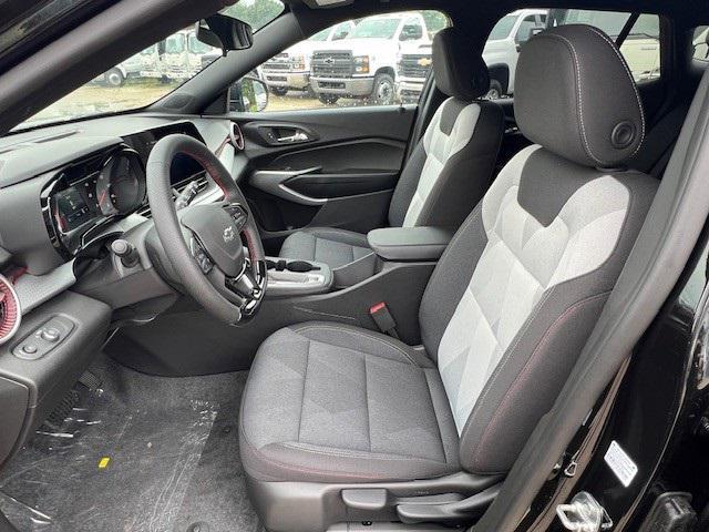 new 2025 Chevrolet Trax car, priced at $25,335