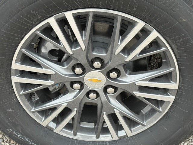new 2026 Chevrolet Traverse car, priced at $45,035
