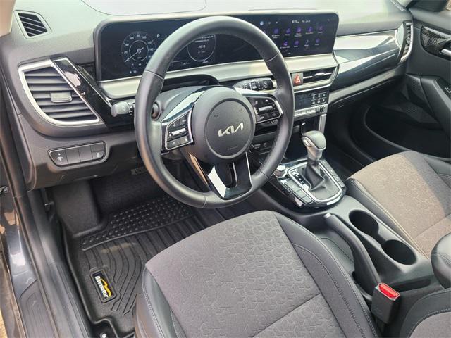 used 2024 Kia Seltos car, priced at $23,558
