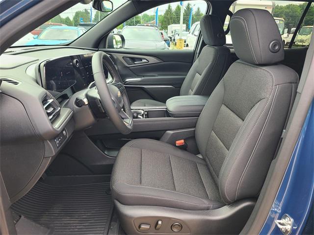 new 2025 Chevrolet Traverse car, priced at $43,355