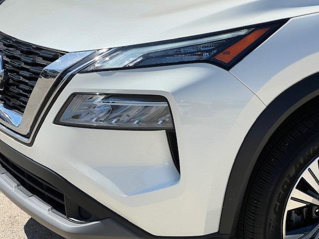 used 2021 Nissan Rogue car, priced at $21,963