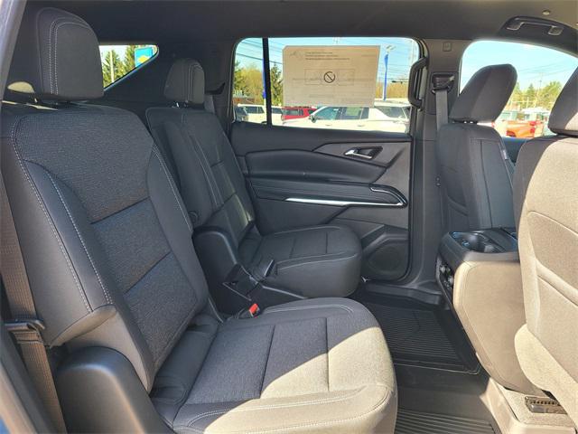 new 2025 Chevrolet Traverse car, priced at $42,159