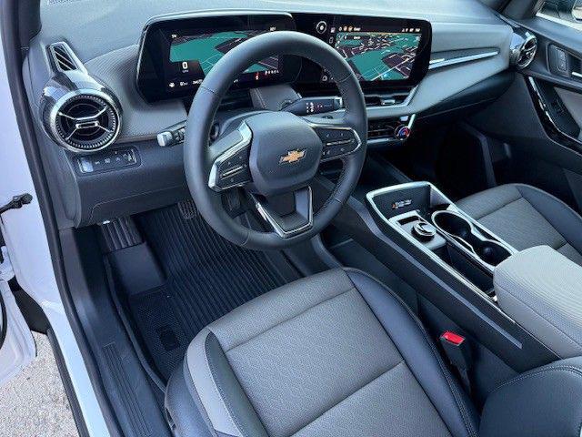 new 2026 Chevrolet Equinox car, priced at $37,440