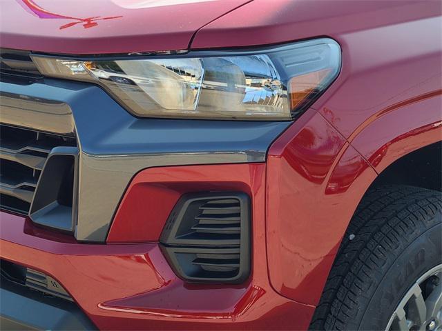 new 2025 Chevrolet Colorado car, priced at $40,290