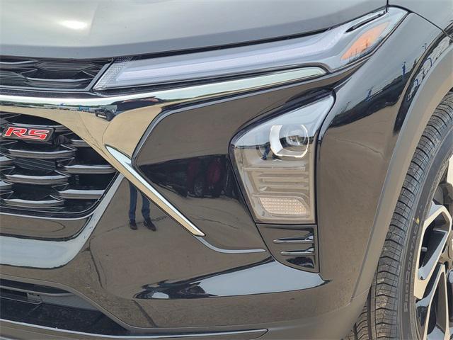 new 2025 Chevrolet Trax car, priced at $28,085