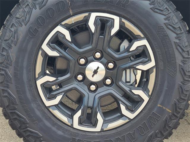 new 2025 Chevrolet Silverado 1500 car, priced at $70,023