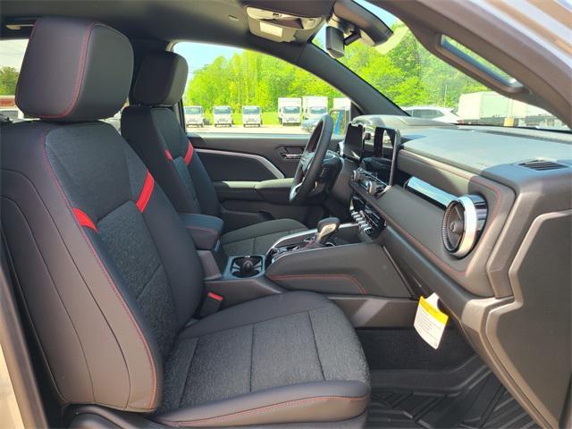 new 2025 Chevrolet Colorado car, priced at $44,686