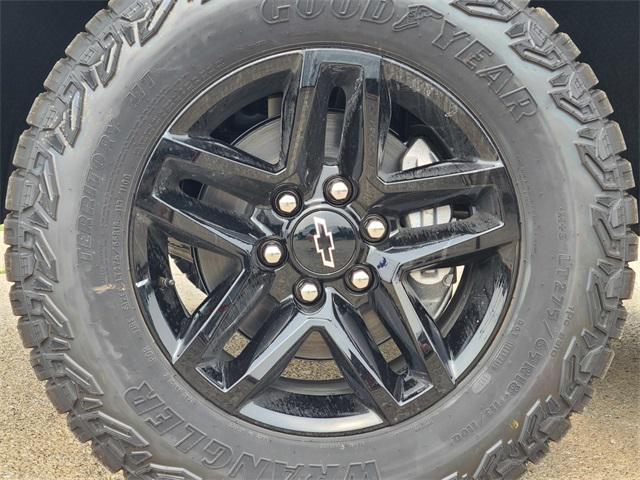 new 2025 Chevrolet Silverado 1500 car, priced at $53,686