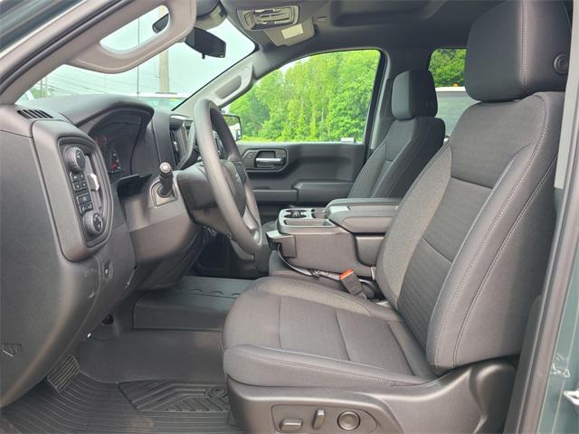 new 2025 Chevrolet Silverado 1500 car, priced at $53,686