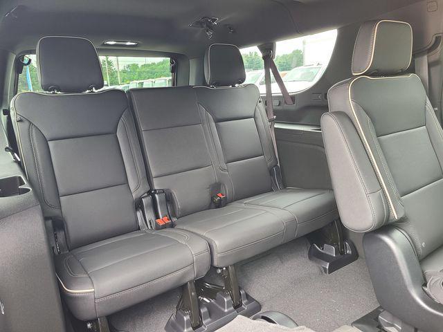 new 2025 Chevrolet Suburban car, priced at $85,410