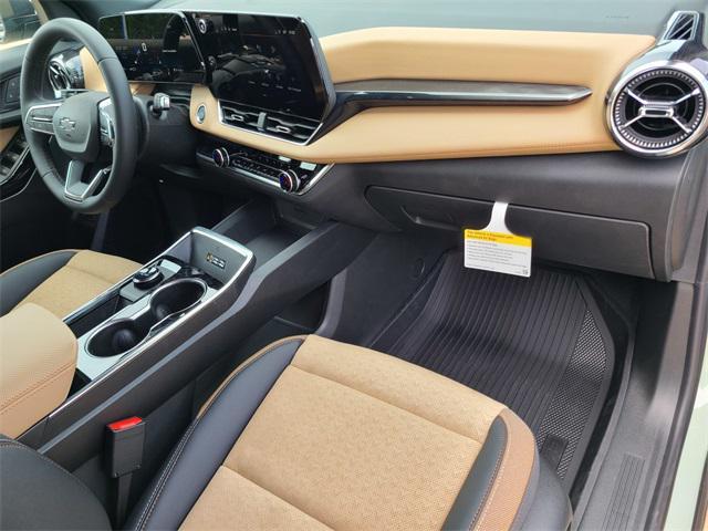 new 2026 Chevrolet Equinox car, priced at $39,135