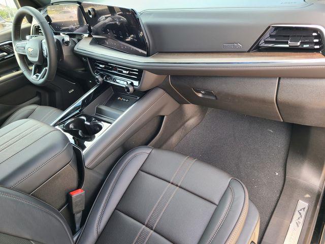 new 2025 Chevrolet Suburban car, priced at $93,530