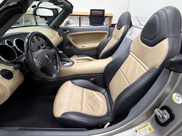 used 2006 Pontiac Solstice car, priced at $12,974