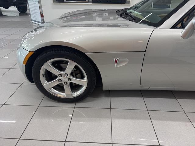used 2006 Pontiac Solstice car, priced at $12,974