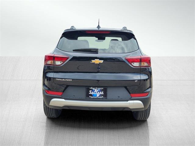 new 2026 Chevrolet TrailBlazer car, priced at $27,440